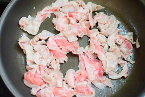 フライパンで簡単！豚バラ大根のピリ辛煮のレシピの写真