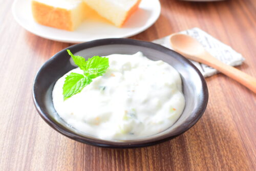 【無糖ヨーグルトで簡単】ギリシャの料理ザジキのレシピの写真