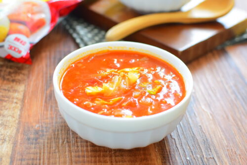 【ミートソースのリメイク】キャベツのトマトスープ風のレシピの写真