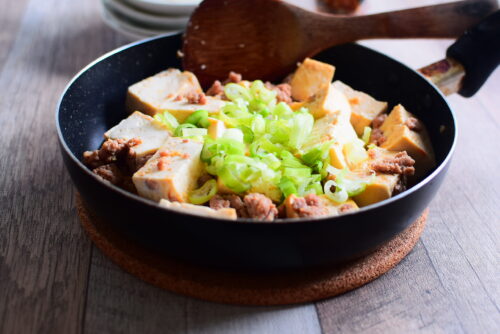 めんつゆ使用！豆腐とひき肉の豆板醤炒め物のレシピの写真